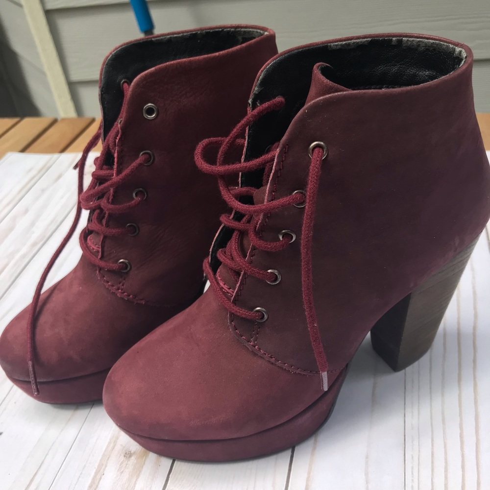 Steve Madden heels